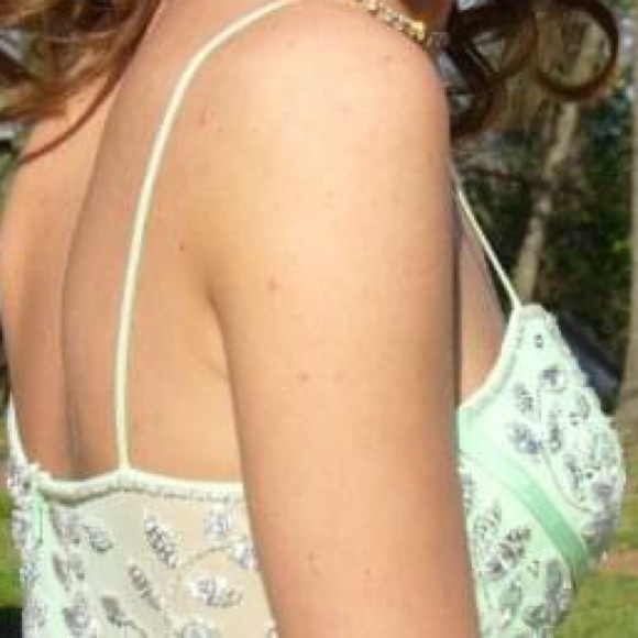 Prom Dress - Picture 4 of 4